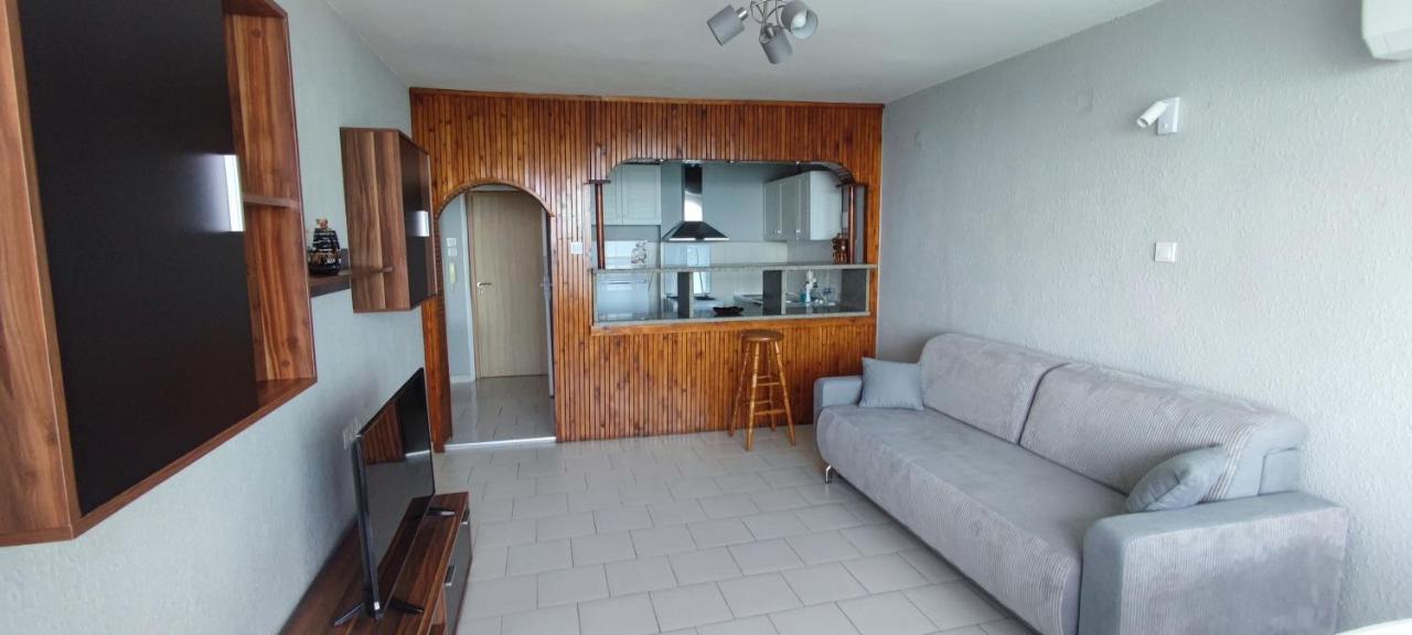 Appartement Sea View Flora à Burgas Extérieur photo